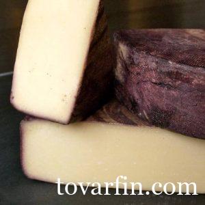 Сыр Убриаконе в красном вине UBRIACONE